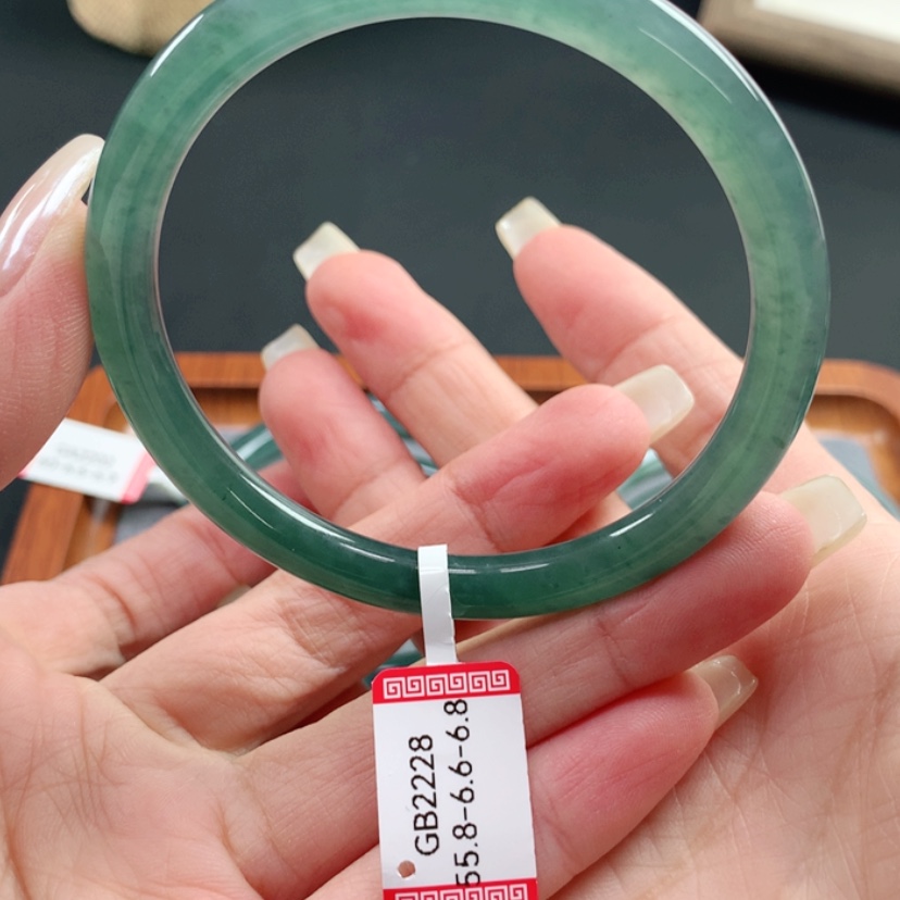 【闪购商品】翡翠手镯未镶嵌