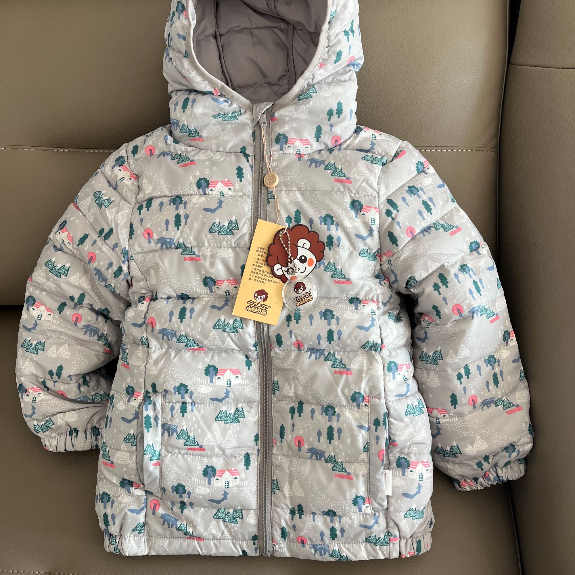 外套女童加厚小童卡通秋冬儿童冬季冬款连帽满印保暖羽绒服时尚