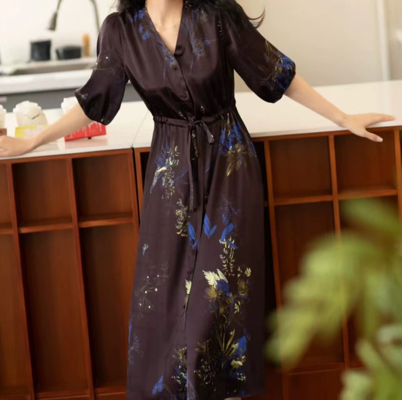 SENBIYAO/森比垚  0048#新款时尚女士优雅桑蚕丝连衣裙