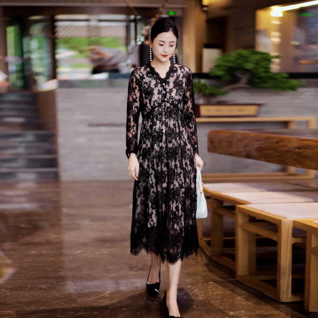 SENBIYAO/森比垚  9802#秋季新款蕾丝连衣裙