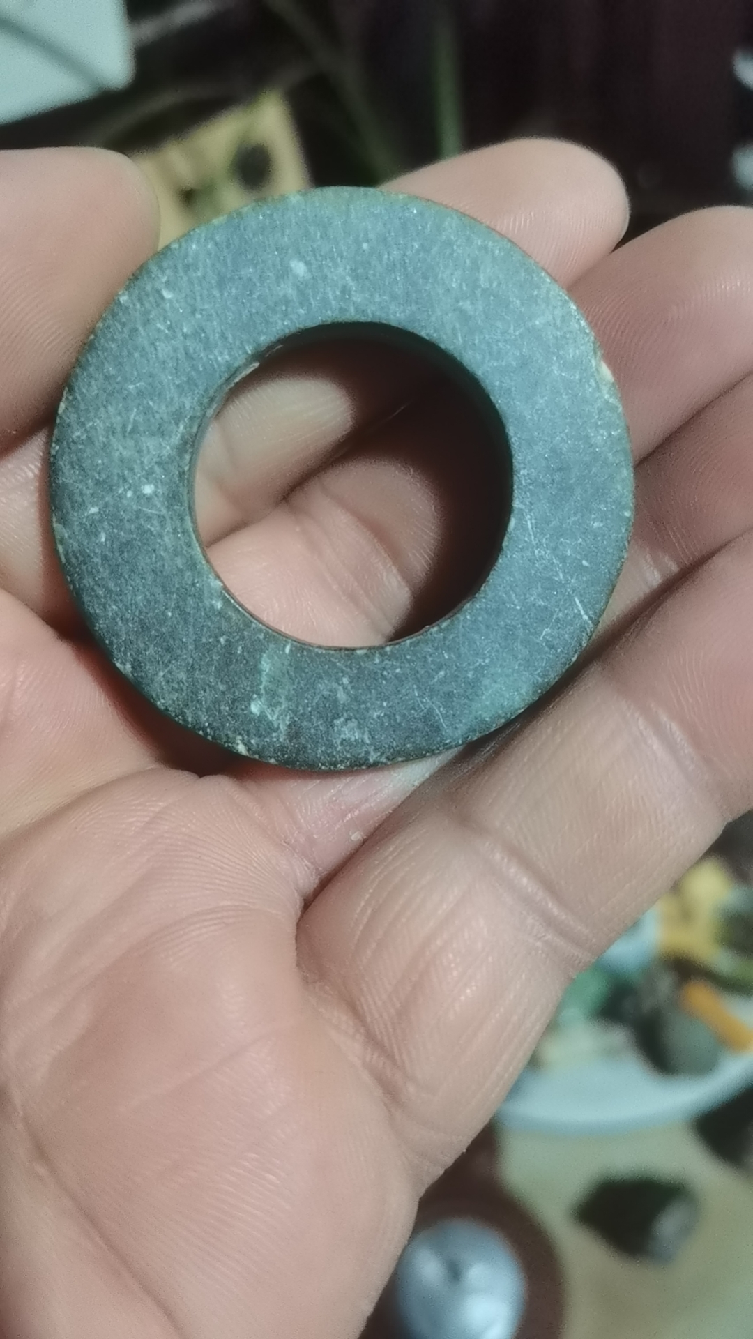 石头圆环挂饰，完整