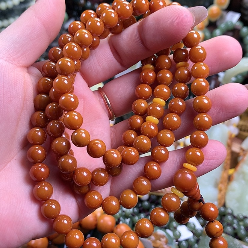 【闪购商品】岫岩河磨玉（透闪石质玉）108粒未镶嵌手***?