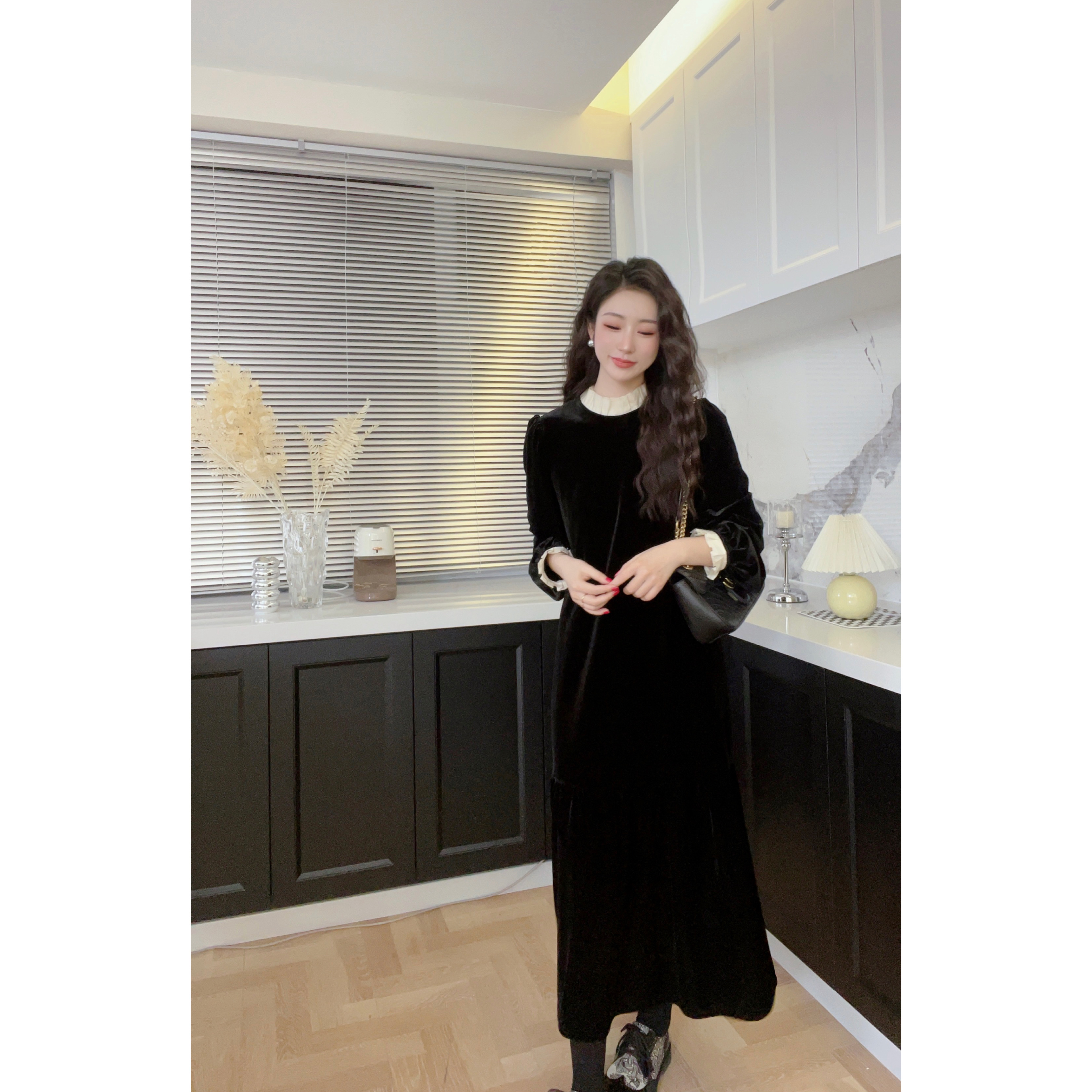 【胡UU】法式简约高级感丝绒拼接连衣裙1126-5-a