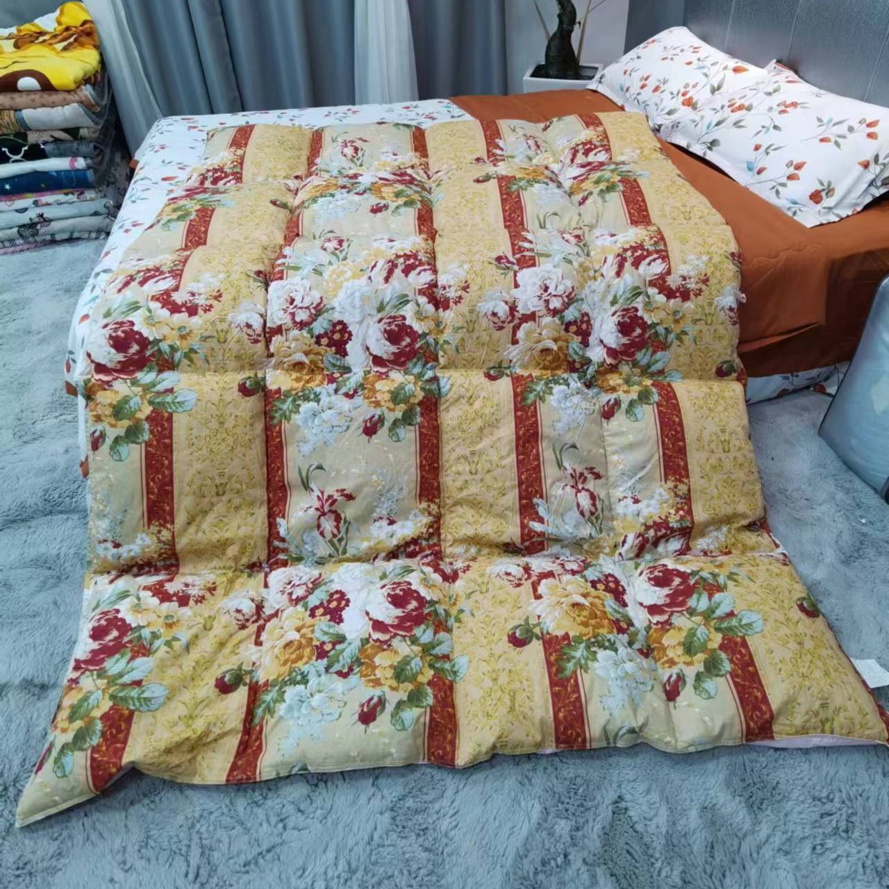 1.5*2.1 【出口日单】欧式印花绗缝羽毛加厚冬季保暖被子