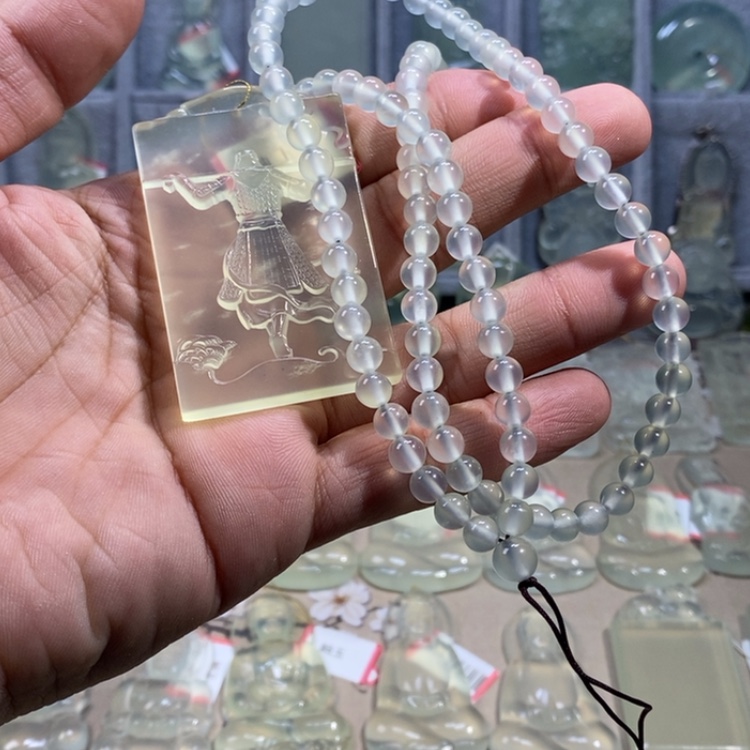 【闪购商品】蛇纹石玉颈饰未镶嵌是**啊