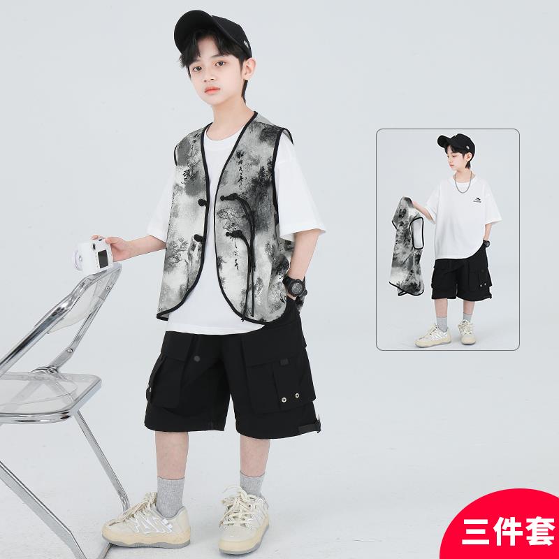 男童夏季套装2024新款夏装中大儿童男孩夏款三件套短袖炸街痞帅潮