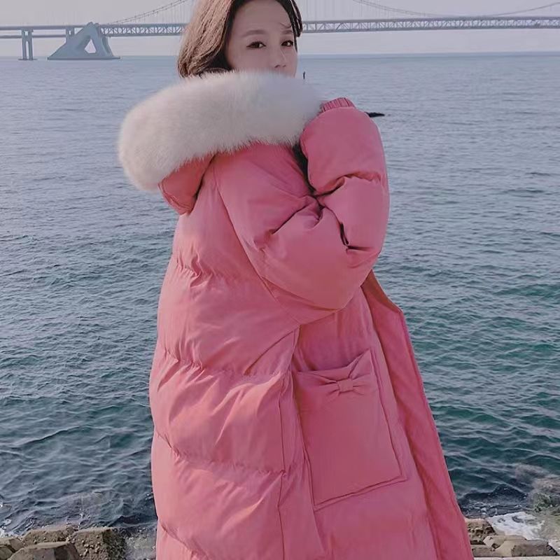 雅鹿羽绒羽绒服女长款2023冬新款高档韩版宽松显瘦加厚大毛领粉