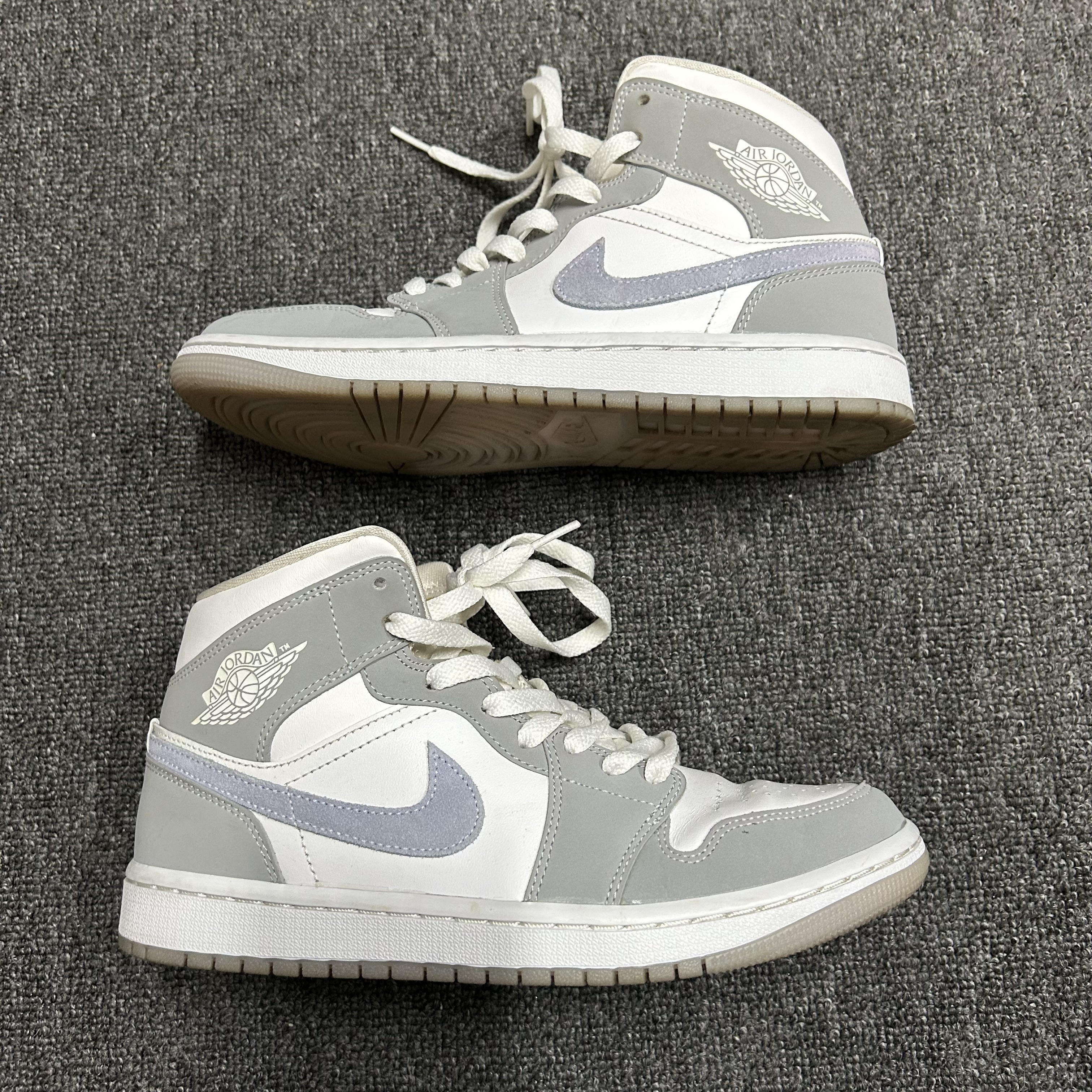 AJ1 灰白/39码/98新/毒899/BQ6472-105