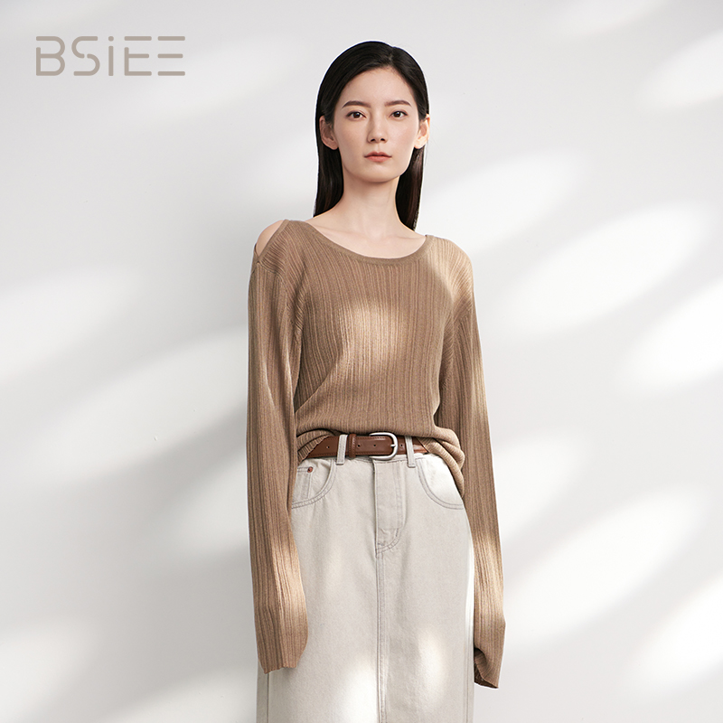 BSiEE本涩露肩薄长袖针织衫早春新品宽松休闲简约百搭上衣女圆领
