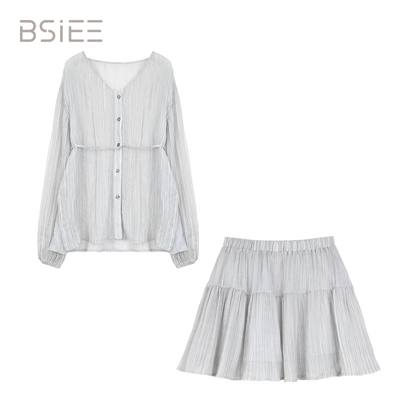 BSiEE本涩肌理感V领短裙套装早秋新品高级感竖条纹两件套女