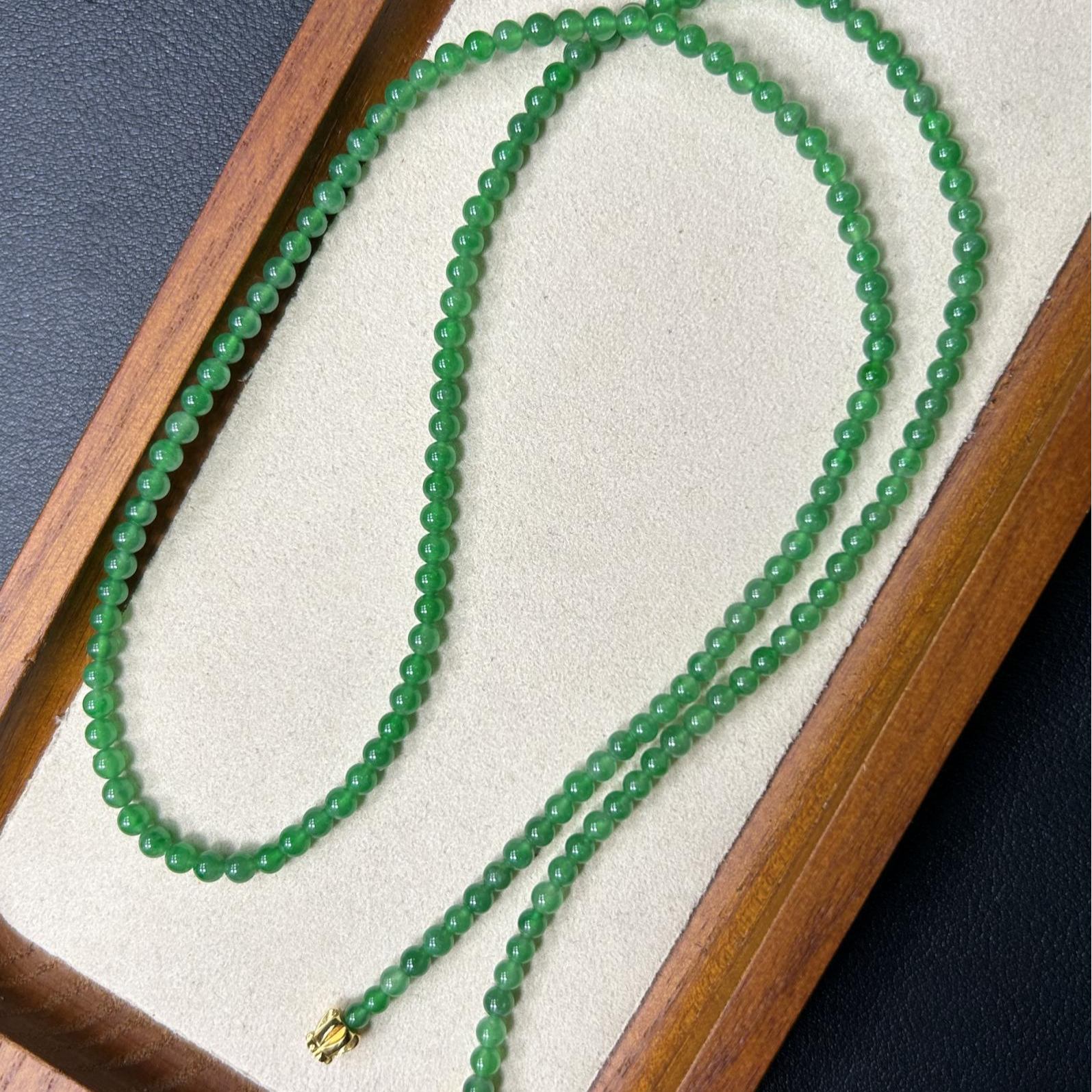 天然缅甸翡翠满绿色小米珠链多圈链子可定制颗数款式时尚设计