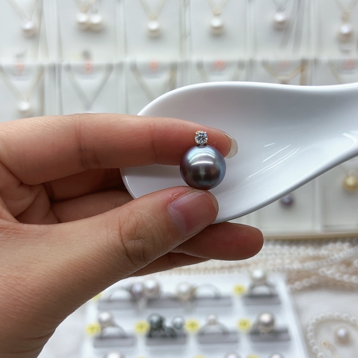 【闪购商品】淡水珍珠项链18K金镶嵌