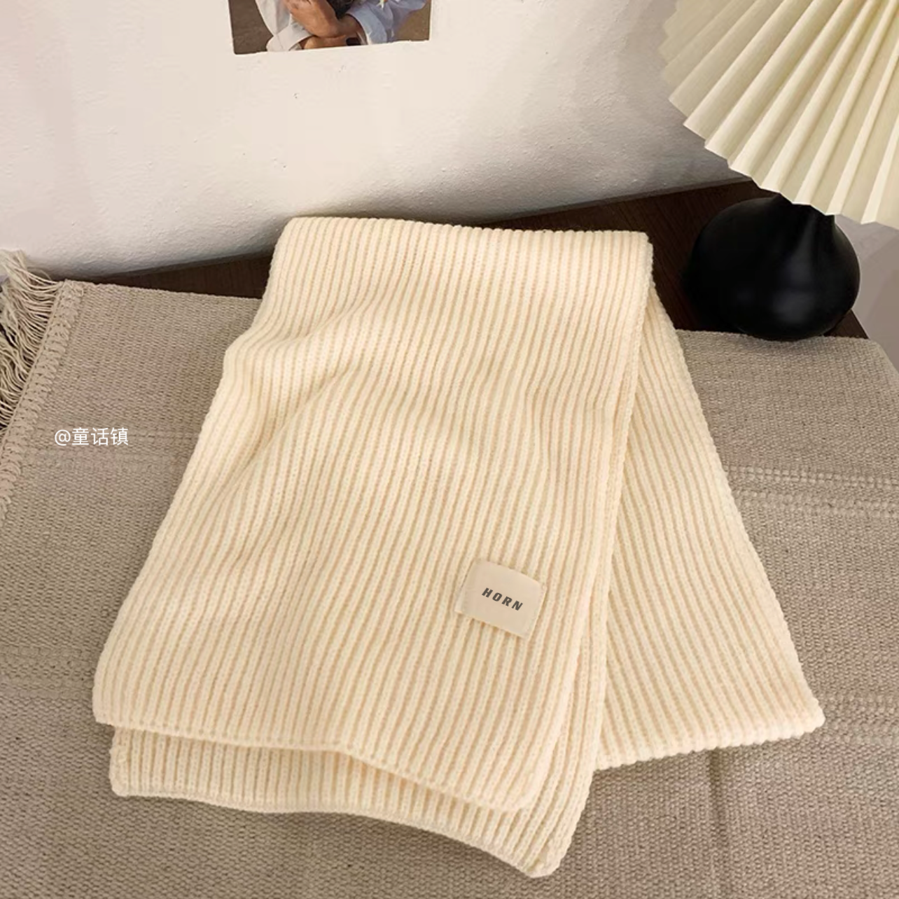 时尚  白色   针织女士披肩  2023秋