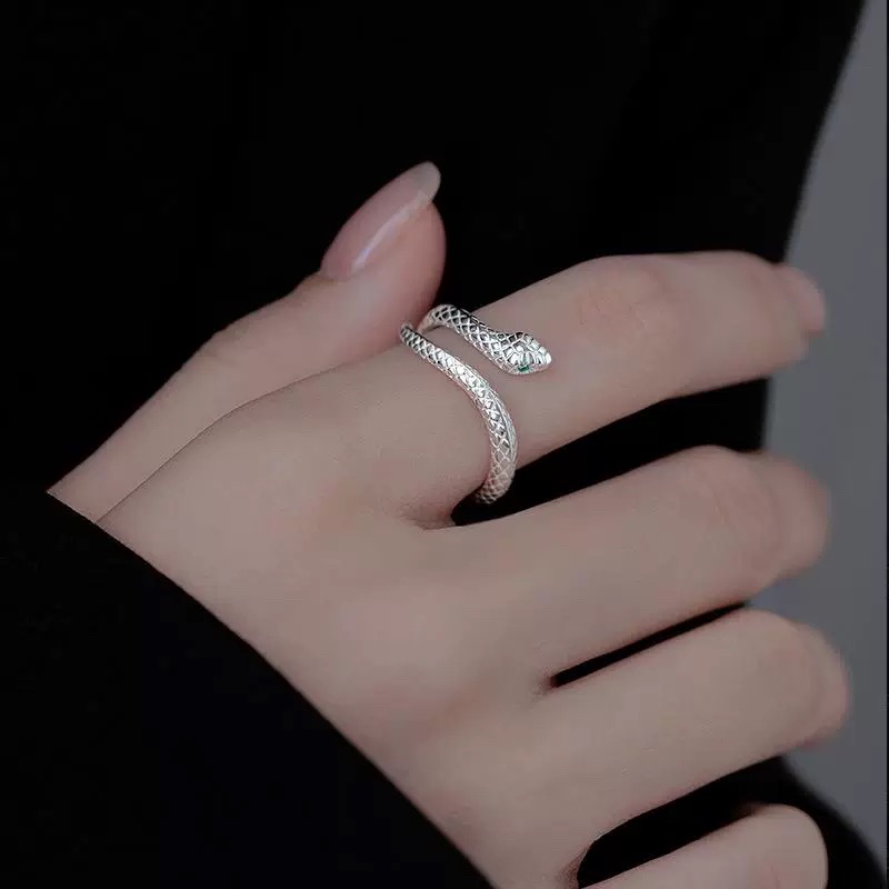 足银戒指 小灵蛇990精致戒指女叠戴指环个性指尖开口尾戒独特礼物