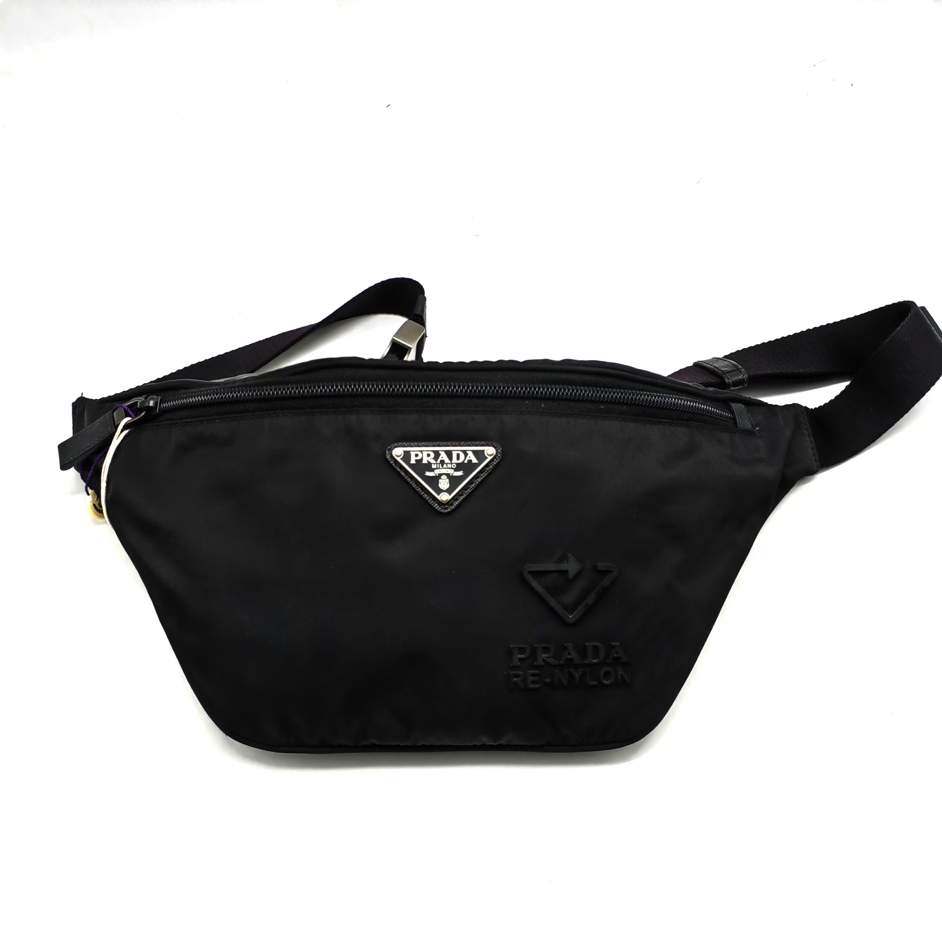 95新 Prada/普拉达 Prada胸包/N82/赠钥匙扣