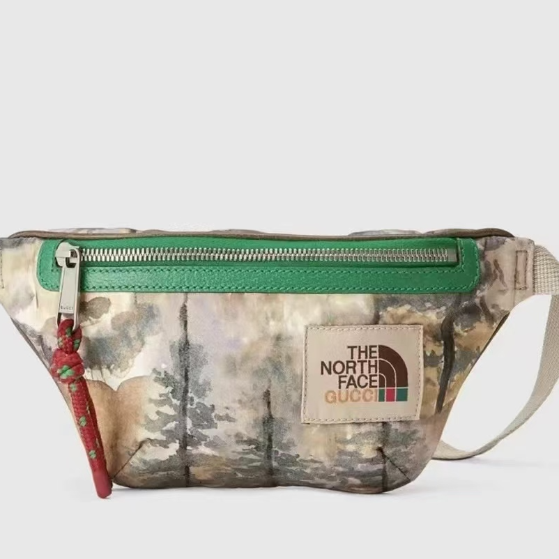 99新 GUCCI/古驰 古驰联名胸包/N155/赠钥匙扣