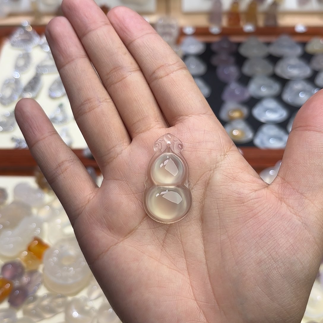 玛瑙/玉髓颈饰未镶嵌要****下
