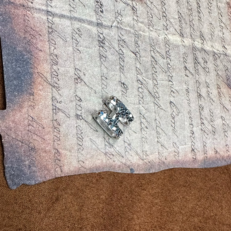 【子萱珠宝】18K金 H铂金吊坠-ZX240082