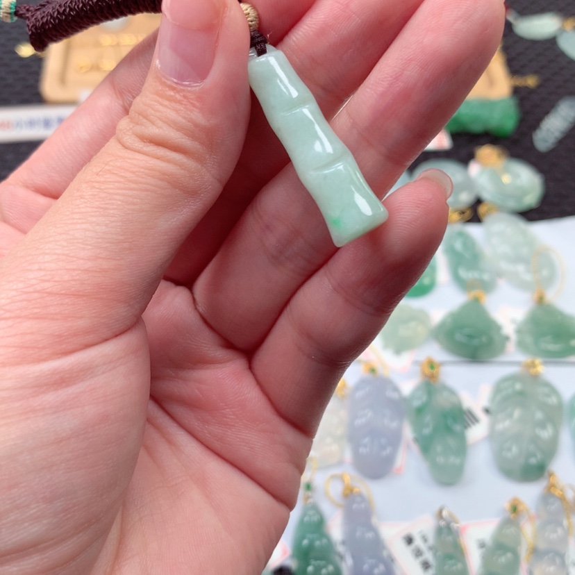 【闪购商品】翡翠金镶未镶嵌静**水5886