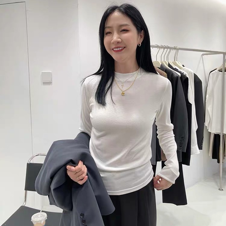 9585 秋冬柔软亲肤百搭显瘦网红时尚ins纯色小立领长袖打底衫女