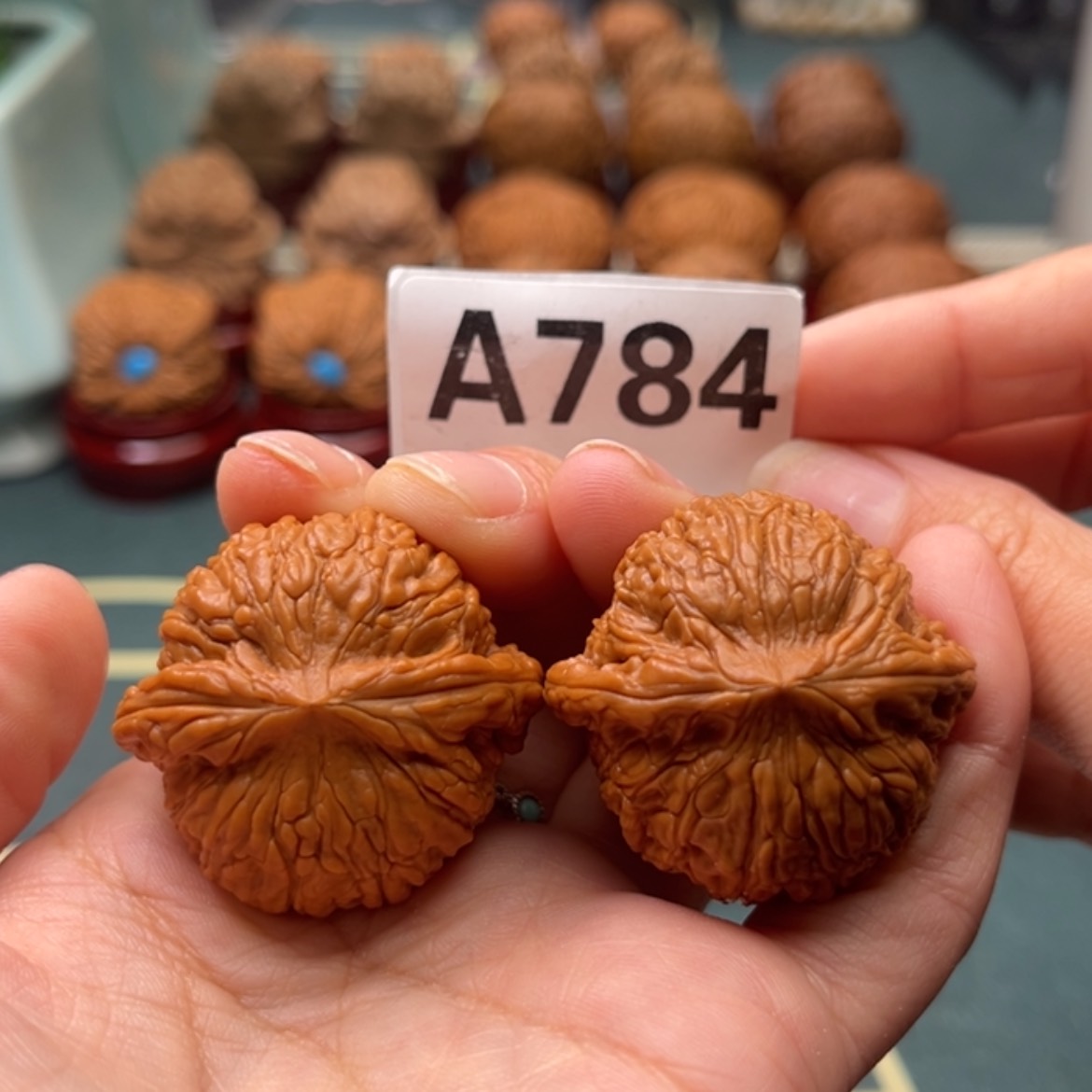 【闪购商品】文玩核桃把件泥鳅背37