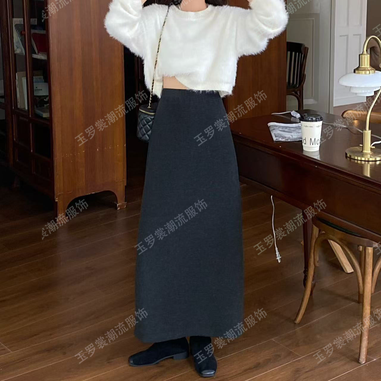 加绒加厚垂坠感高腰直筒半身裙女秋冬季仿羊绒软糯米长裙6101