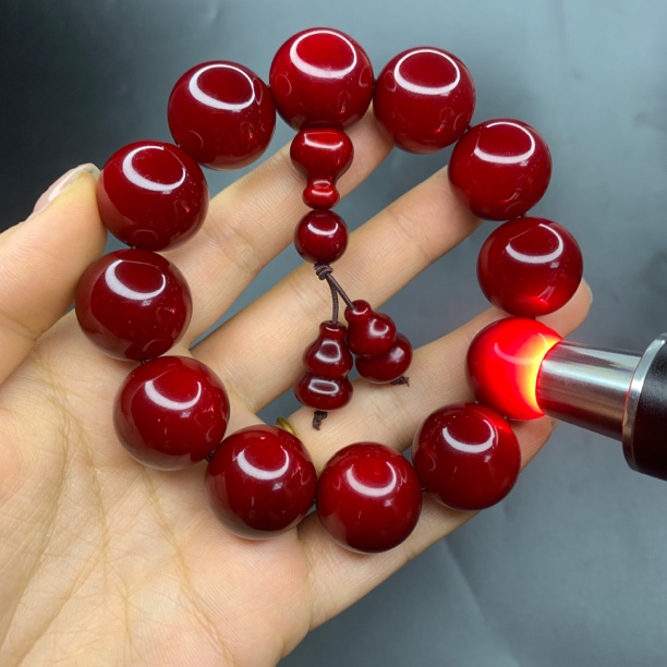 雷击木本命年陈化木料北沉香琥珀木不怕汗男士文玩手串