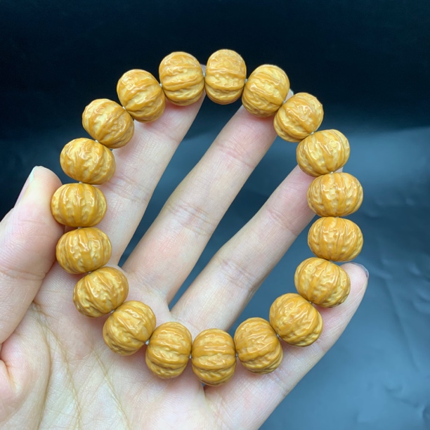 猴头雕刻京八棱手串南瓜桩小核桃文玩佛珠男女单圈手串链