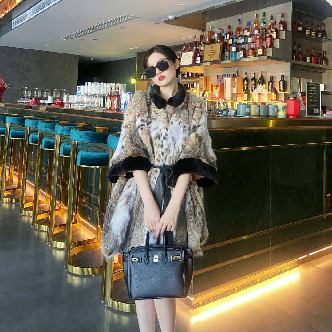 自然生长斑点豹纹 斗篷设计款中长外套