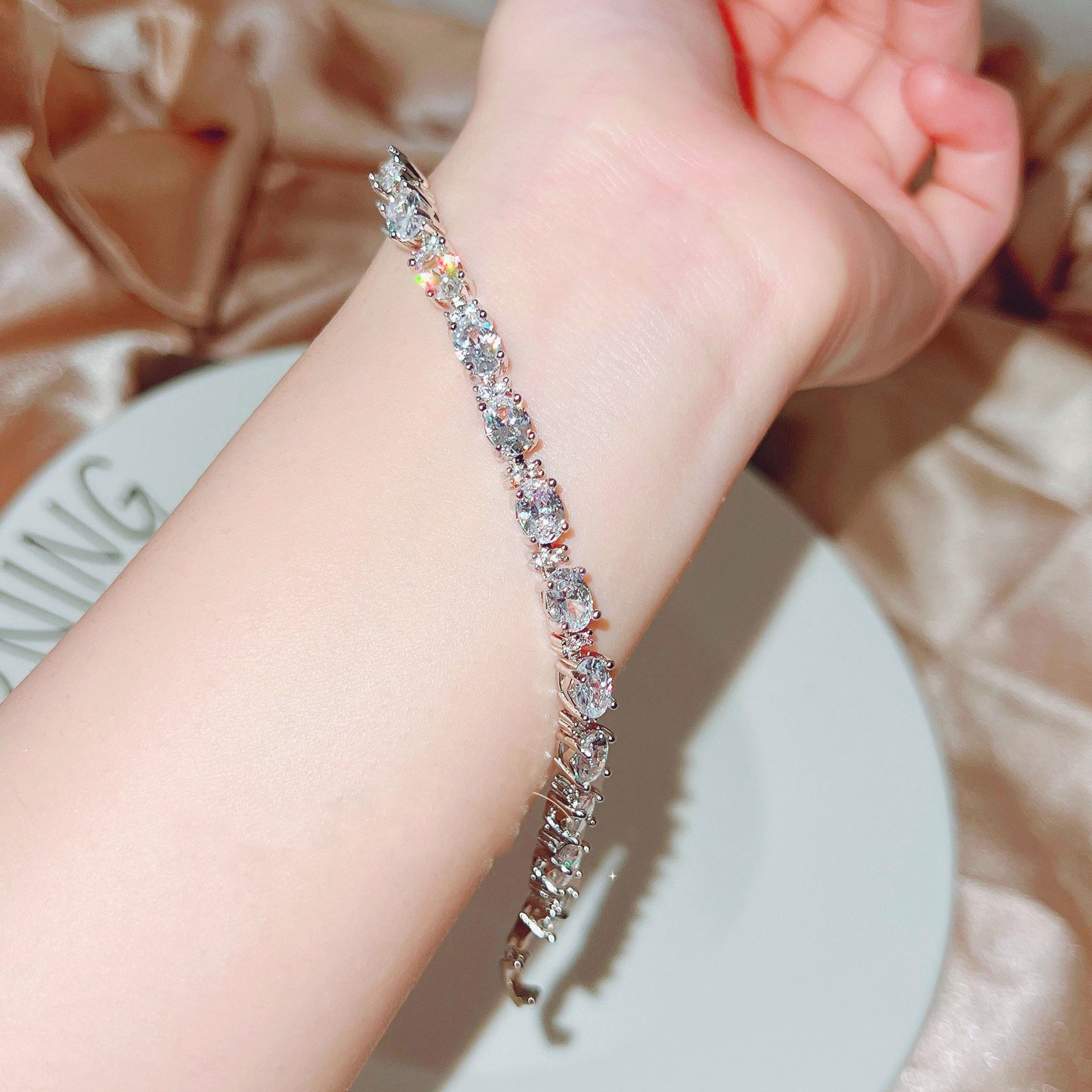 合金合成锆石手链 【琴愿为你】时尚大气经典女手链CL210138