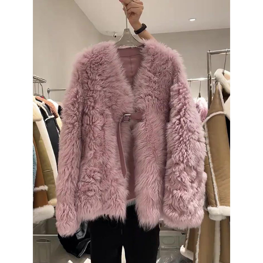 皮毛一体粉色羊羔毛外套女秋冬高级感漂亮韩系气质轻熟小香风上衣