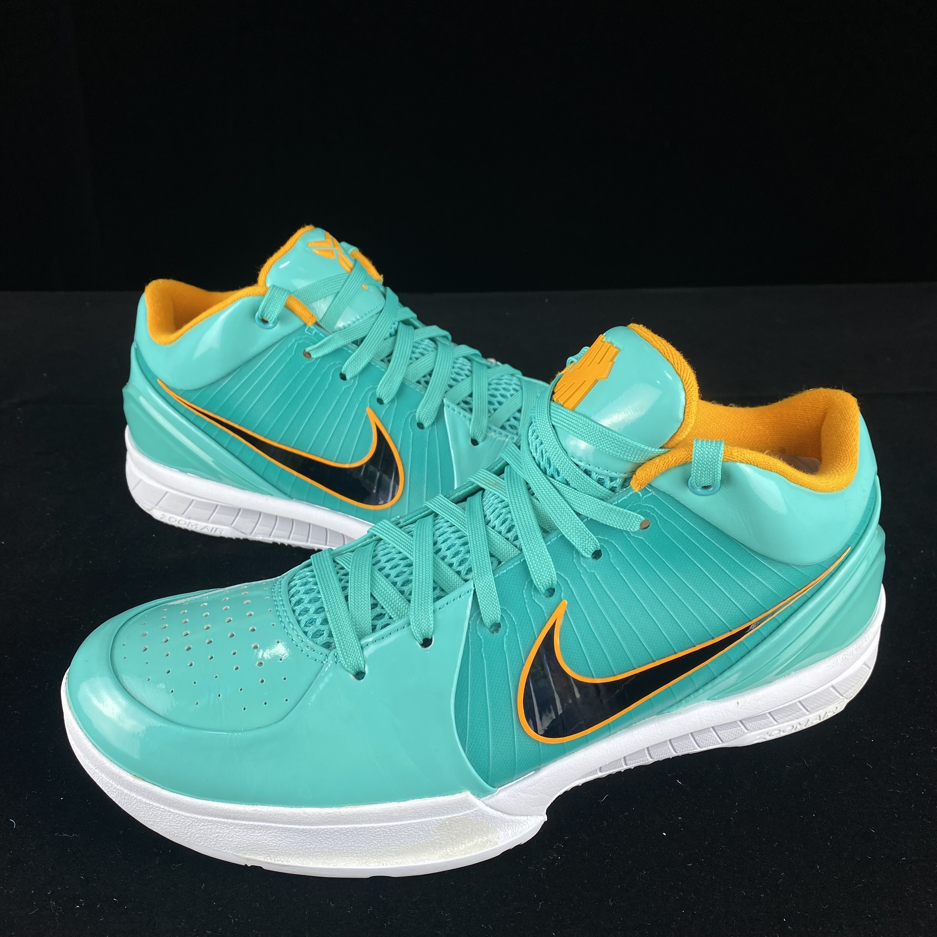 95新 耐克 Nike 43码 科比4 und 马刺原盒 zk4 kobe4 实战篮球鞋