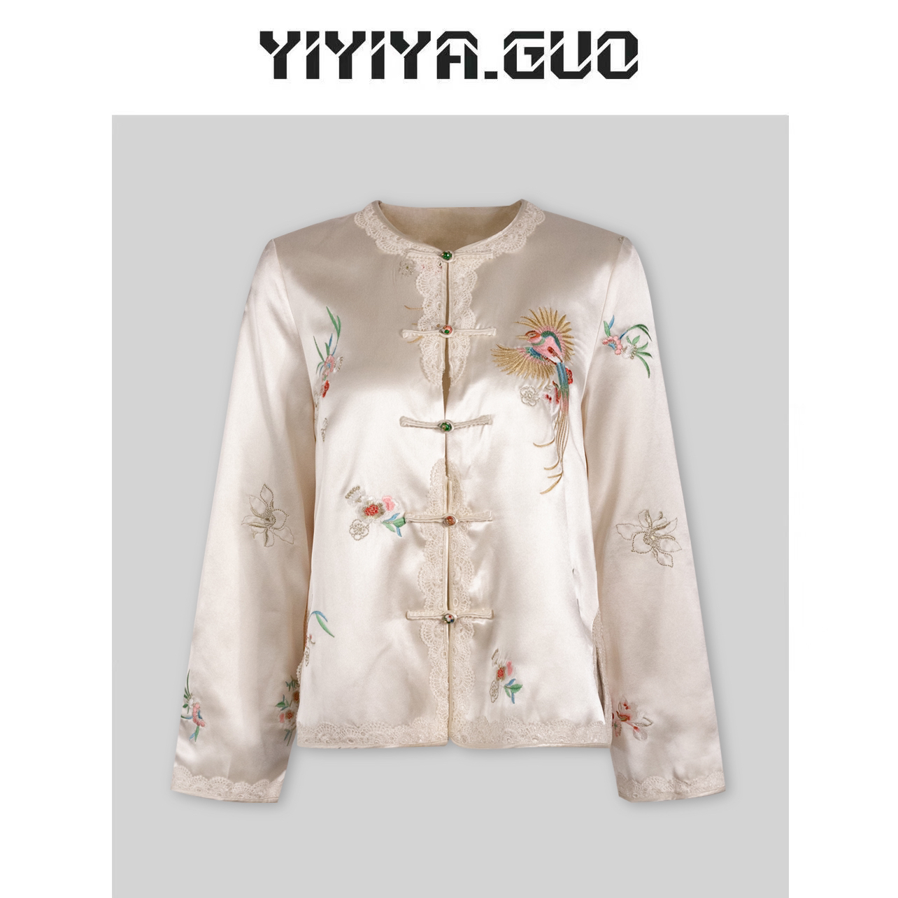 yiyiya.Guo艺艺吖/【典雅】白色圆领中扣拼接蕾丝马甲2024243