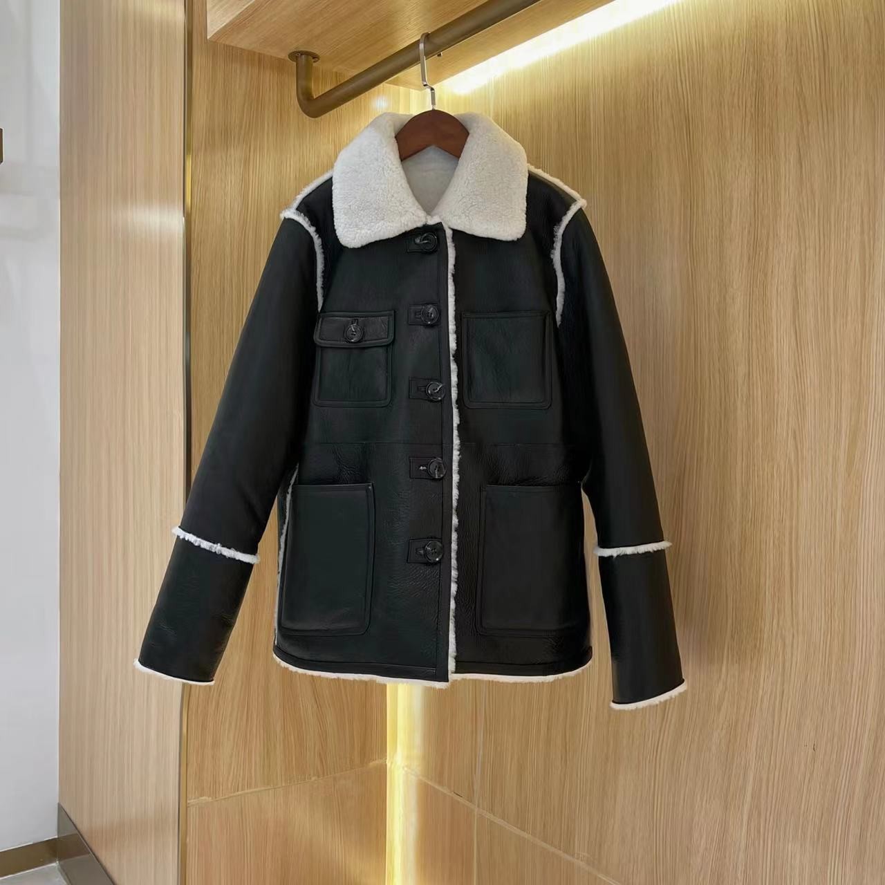 【晨老板】~CEILINA【炫酷时尚】时尚短外套79226026