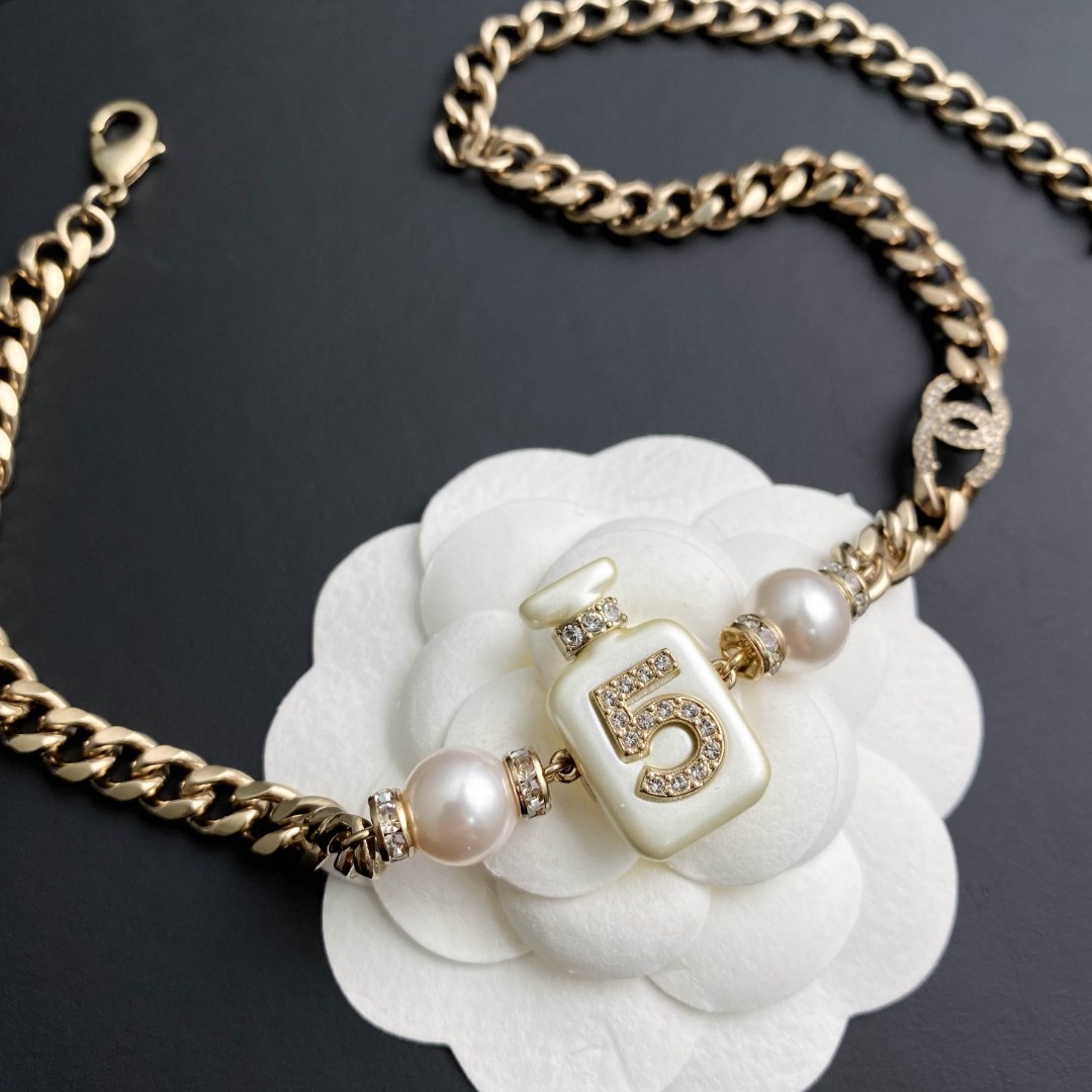 全新未使用 Chanel/香奈儿 22S 5号香水瓶珍珠镶钻 颈链项链 S783