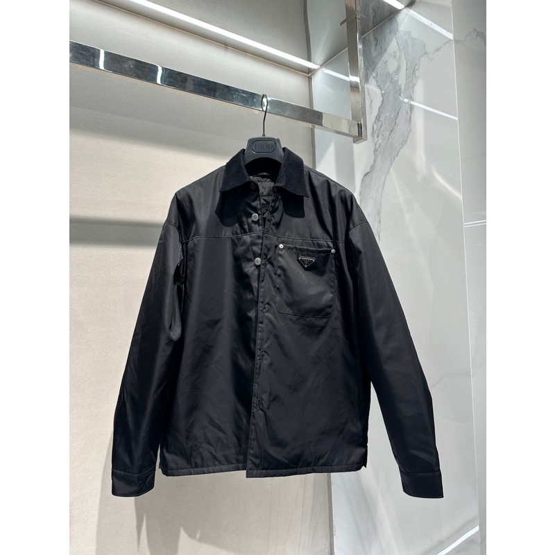 全新未使用Prada普拉达 男士黑色宽松翻领棉服夹克外套 SC713M