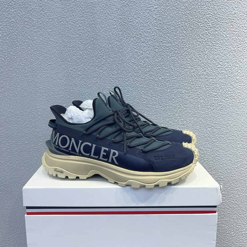 全新未使用Moncler盟可睐 男士舒适低帮蓝色轻质系带登山运动鞋