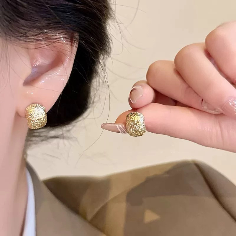 铜合金耳饰 轻奢气质重工耳钉237