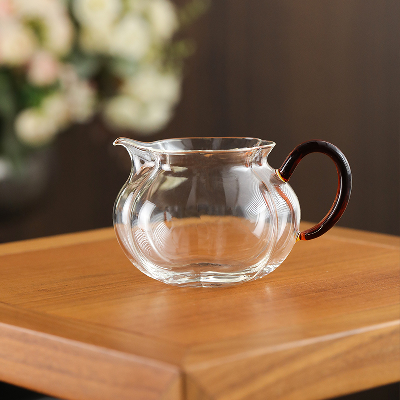 禾器晶彩·纳福茶海 高硼硅 玻璃公道杯 建议容量：280ml