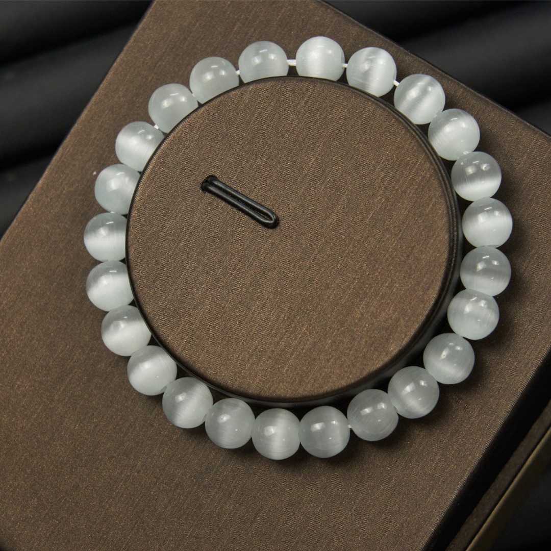 【金展珠宝】白色猫眼珠单圈手串