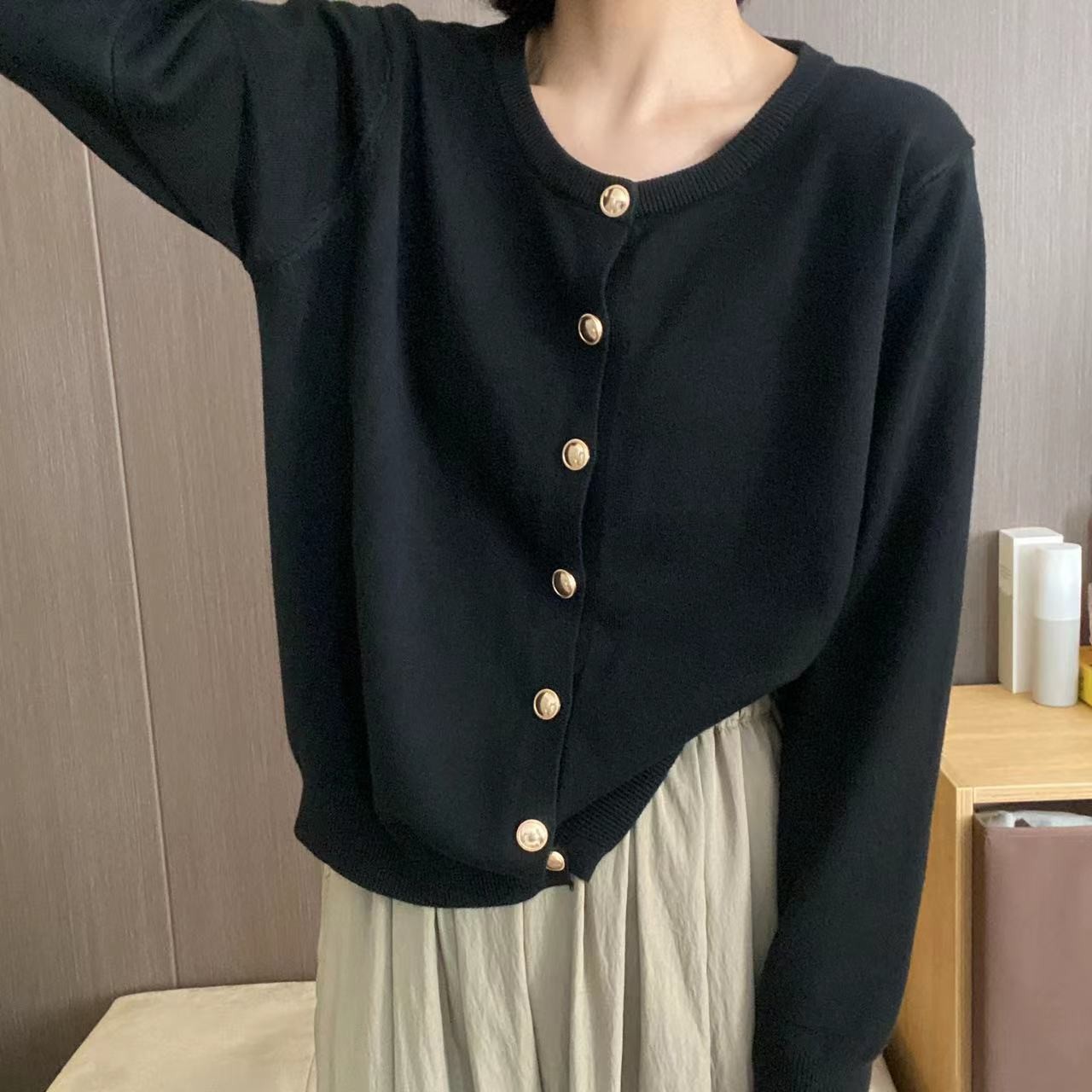 22308  小香风圆领温柔毛衣针织开衫春秋纯色百搭显瘦时尚上衣