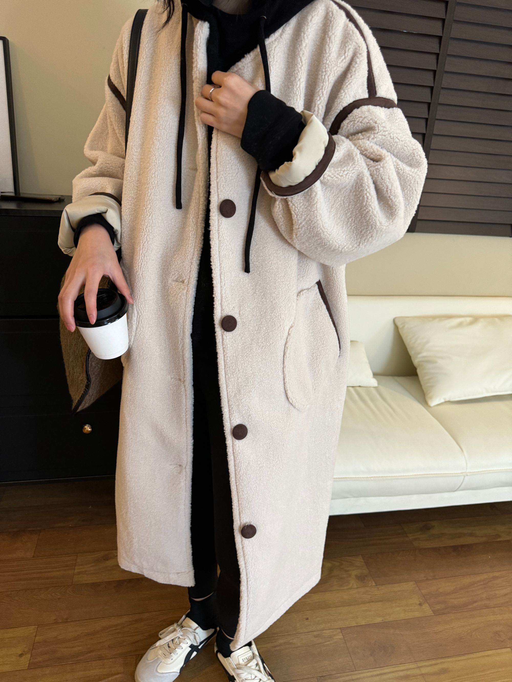 秋冬女装外套圆领单排扣洋气百搭宽松显瘦气质外出新款外套L0230