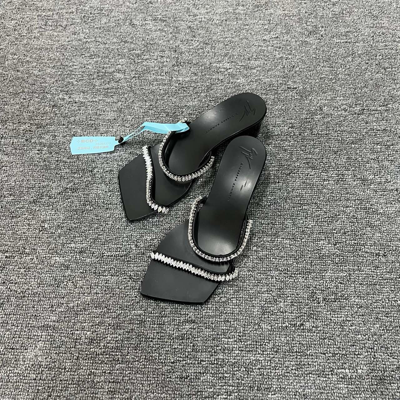 Giuseppe Zanotti GZ 黑色水钻绑带高跟凉鞋 37.5码/95新/公价980