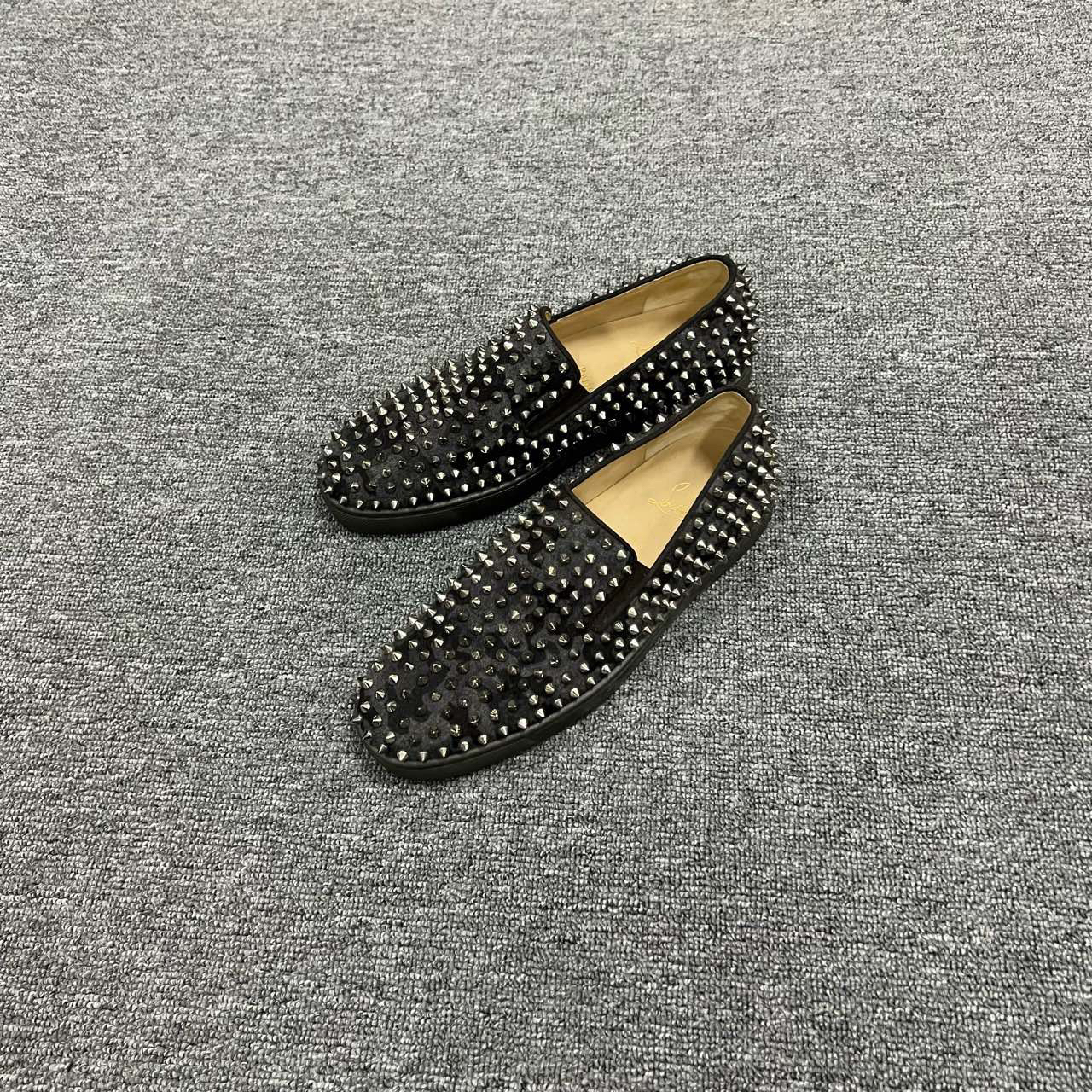 Christian Louboutin CL 黑灰毛绒红底一脚蹬板鞋 41.5码/95新/