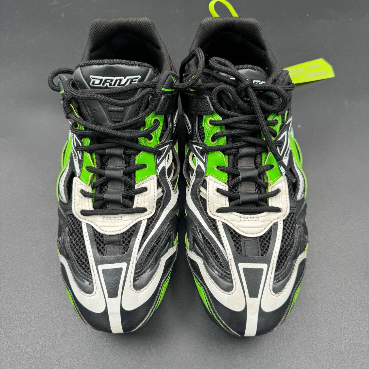Balenciaga 巴黎世家 黑绿镂空赛车鞋 41码/95新/无配件