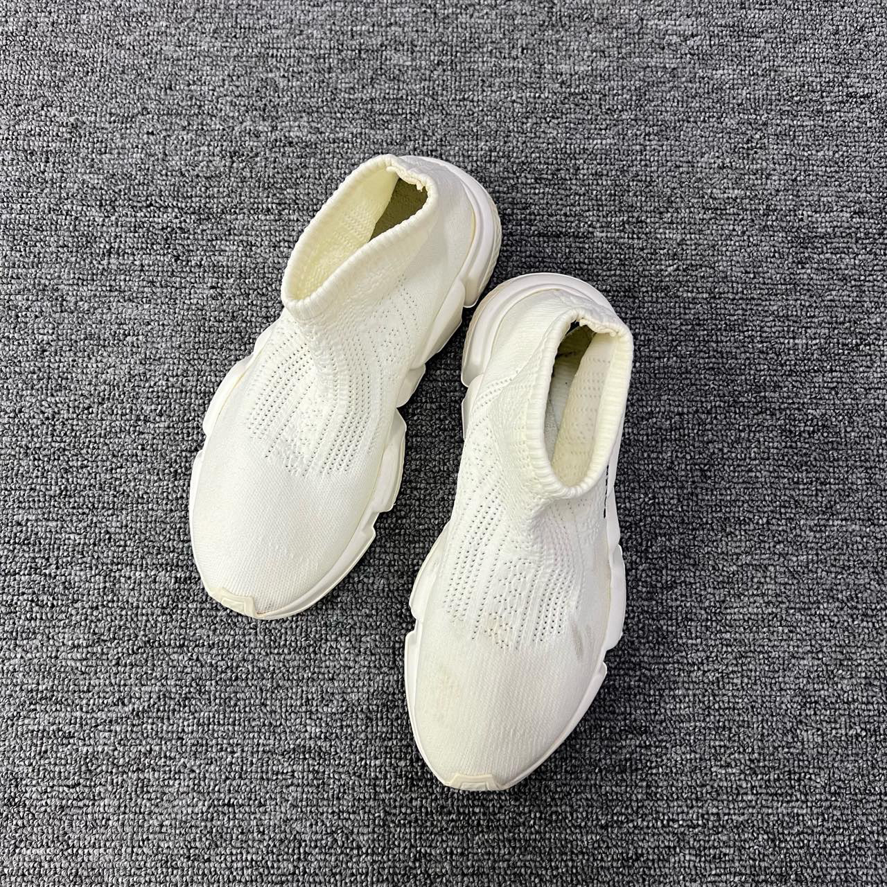 Balenciaga 巴黎世家 白色袜子鞋 37码/95新/公价6000/无配件