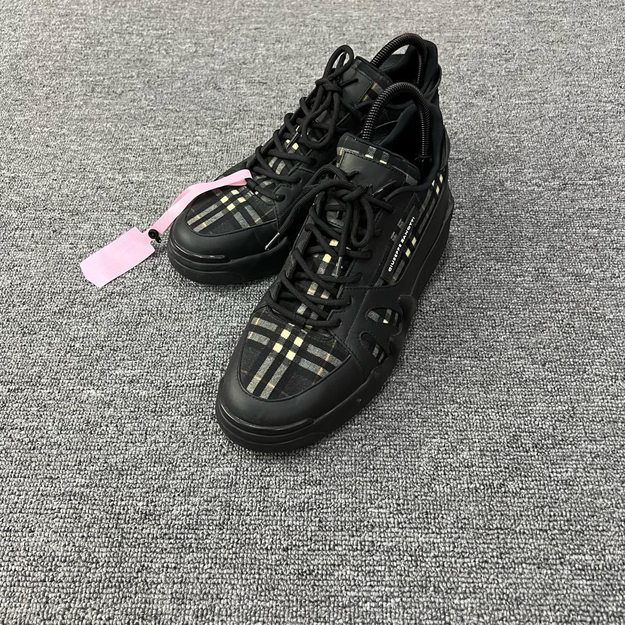 Giuseppe Zanotti GZ 格纹休闲鞋 42码/95新/公价9100/无配件 si