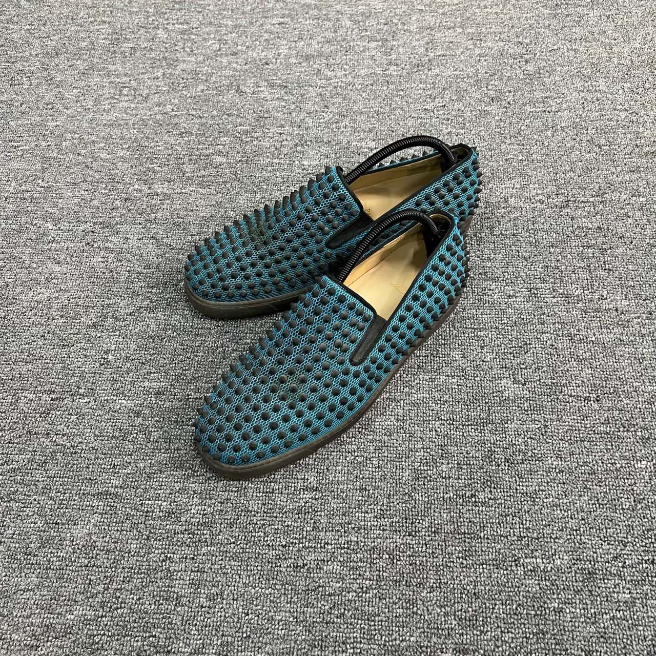 Christian Louboutin CL 蓝色网面黑钉红底一脚蹬板鞋 43.5码/9新