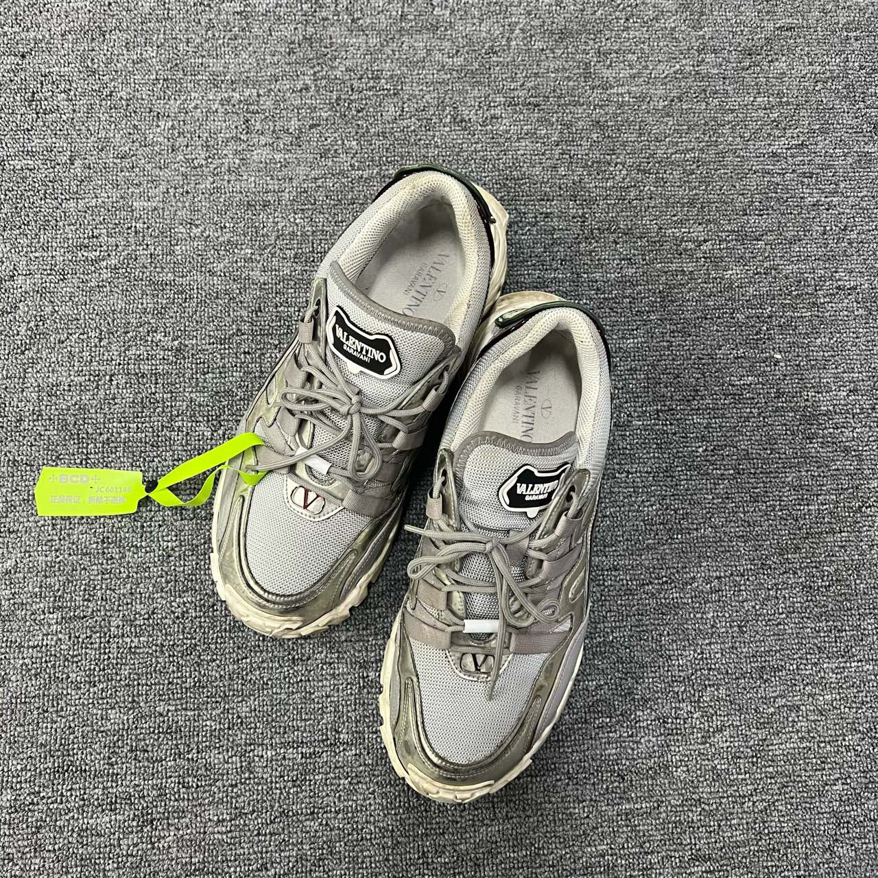 Valentino 华伦天奴 联名 undercover 银色老爹鞋 42码/9新/公价