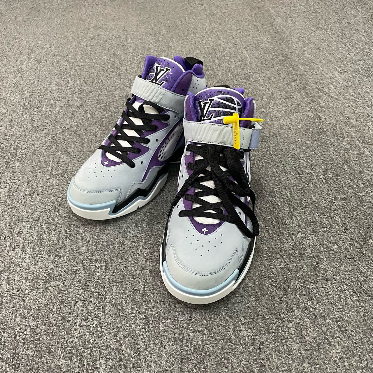 Louis Vuitton LV trainer 2 中帮 蓝紫运动鞋 41码/98新/公价840